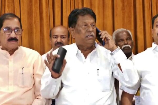 Tumakuru | ಸಿದ್ದರಾಮಯ್ಯ ವಿರುದ್ಧ ಕೆಂಡ ಕಾರಿದ ಶಾಸಕ ಎಂ ಟಿ ಕೃಷ್ಣಪ್ಪ